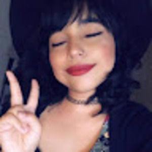 Meet your Posher, Cynthia